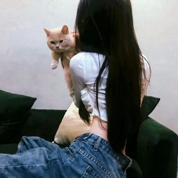 小维娜